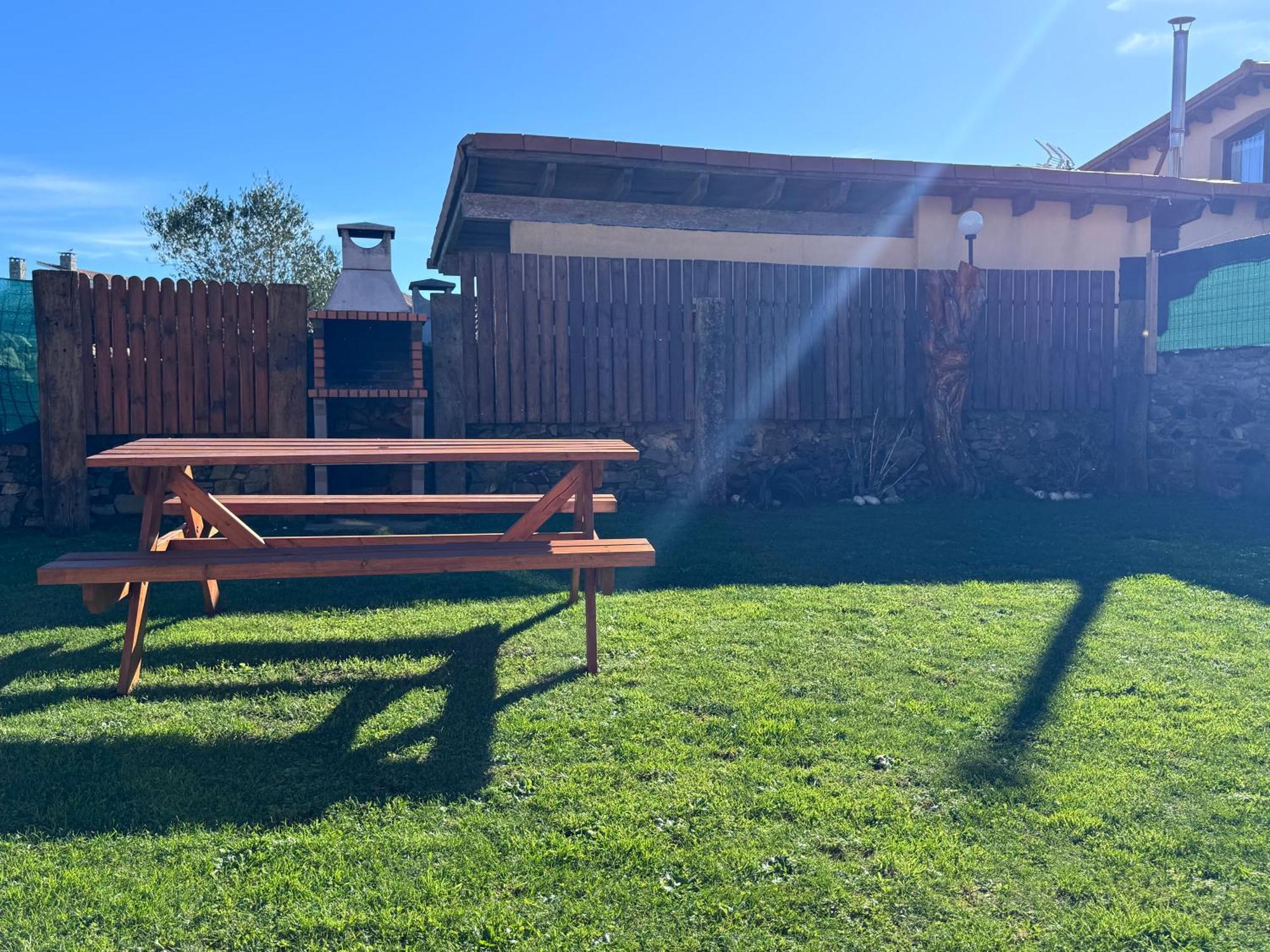 Vila La Casina Oviñana Exteriér fotografie